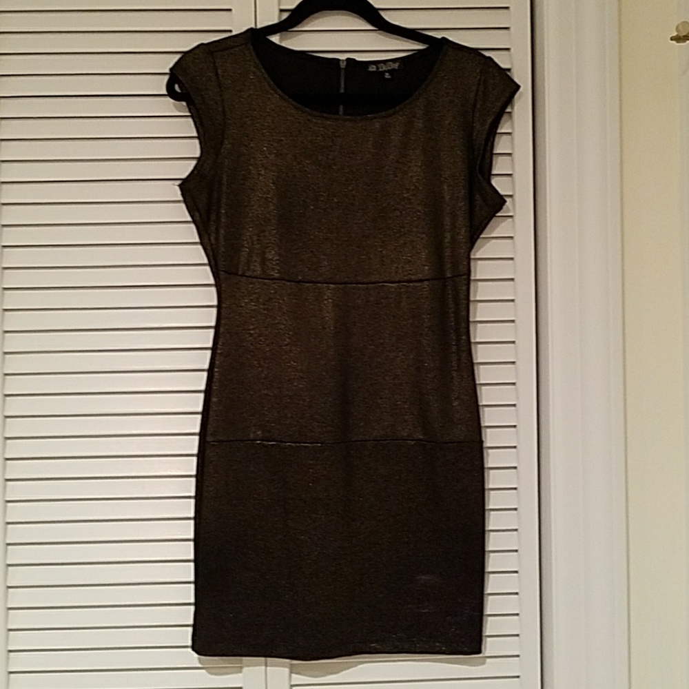 Capsleeve Dress